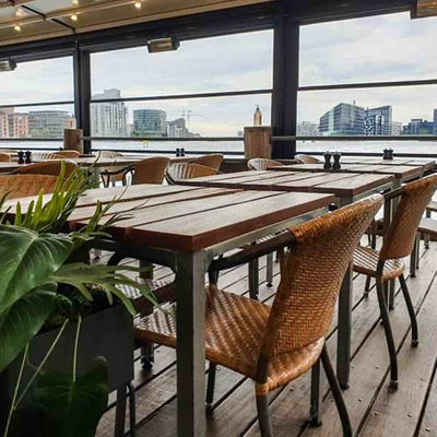 Tisch KAFÉ Thors Design
