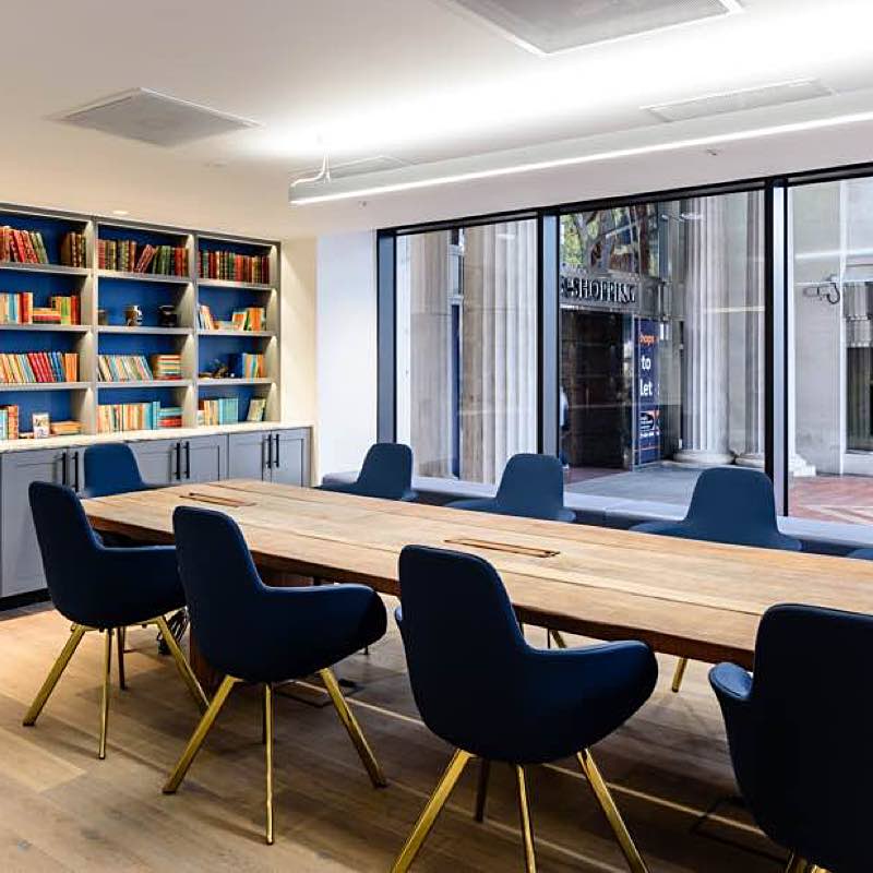 Tisch Gaia Thors Design "rustic" und "sanded"